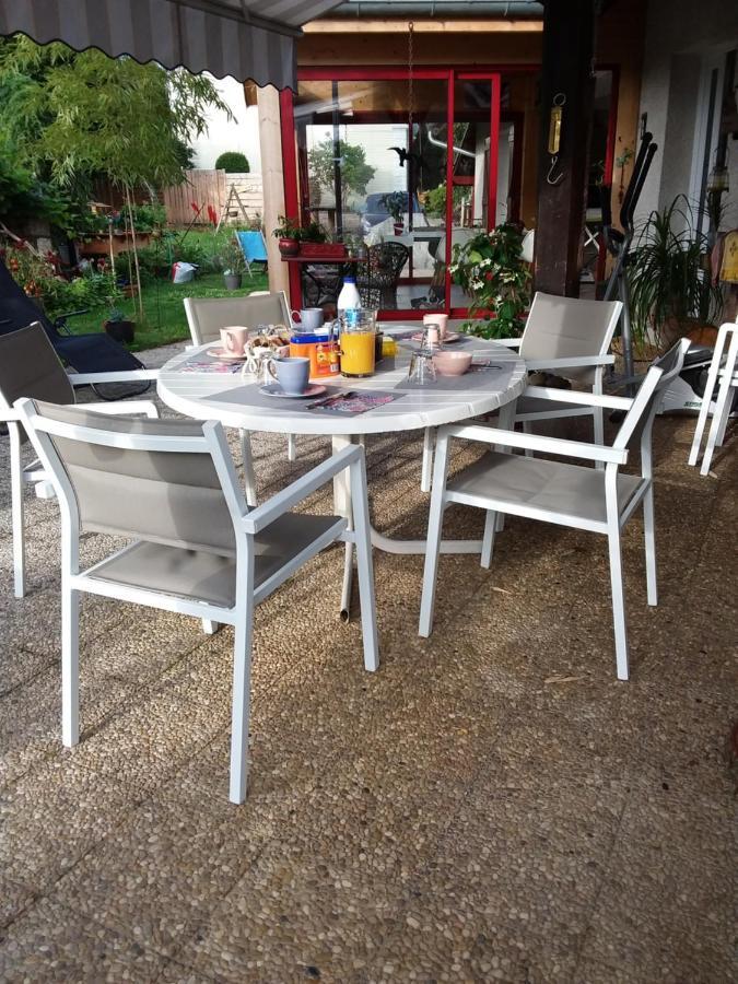 Le Grive Bed & Breakfast Chevremont Luaran gambar